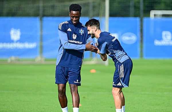 我们在球场, 会而来的汉