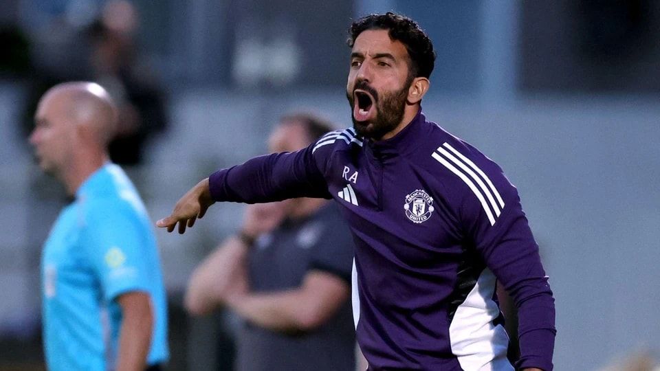 梅努, 况感到愤怒