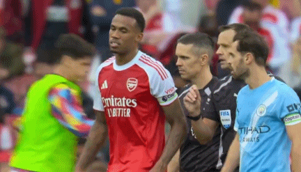 席尔瓦犯了 席尔瓦犯了