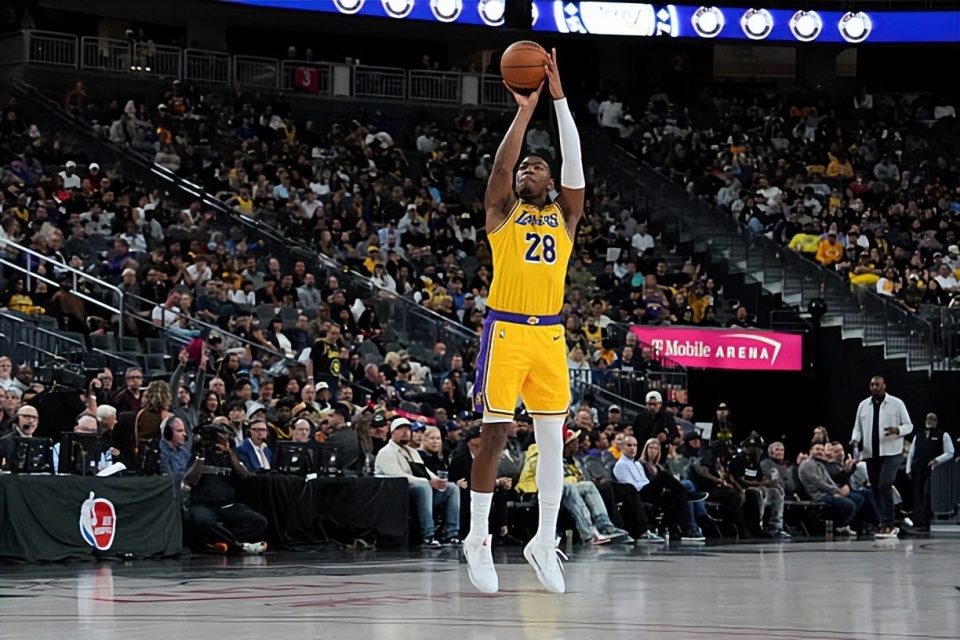 在此前的季 在此前的季